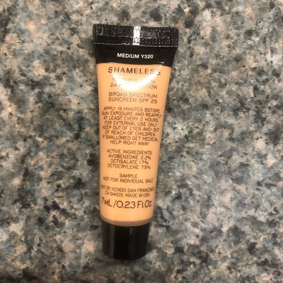 marc jacobs shameless foundation - Picture 2 of 2